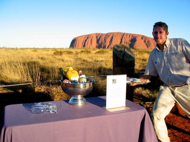 A 323 Coucher de soleil sur Uluru.jpg